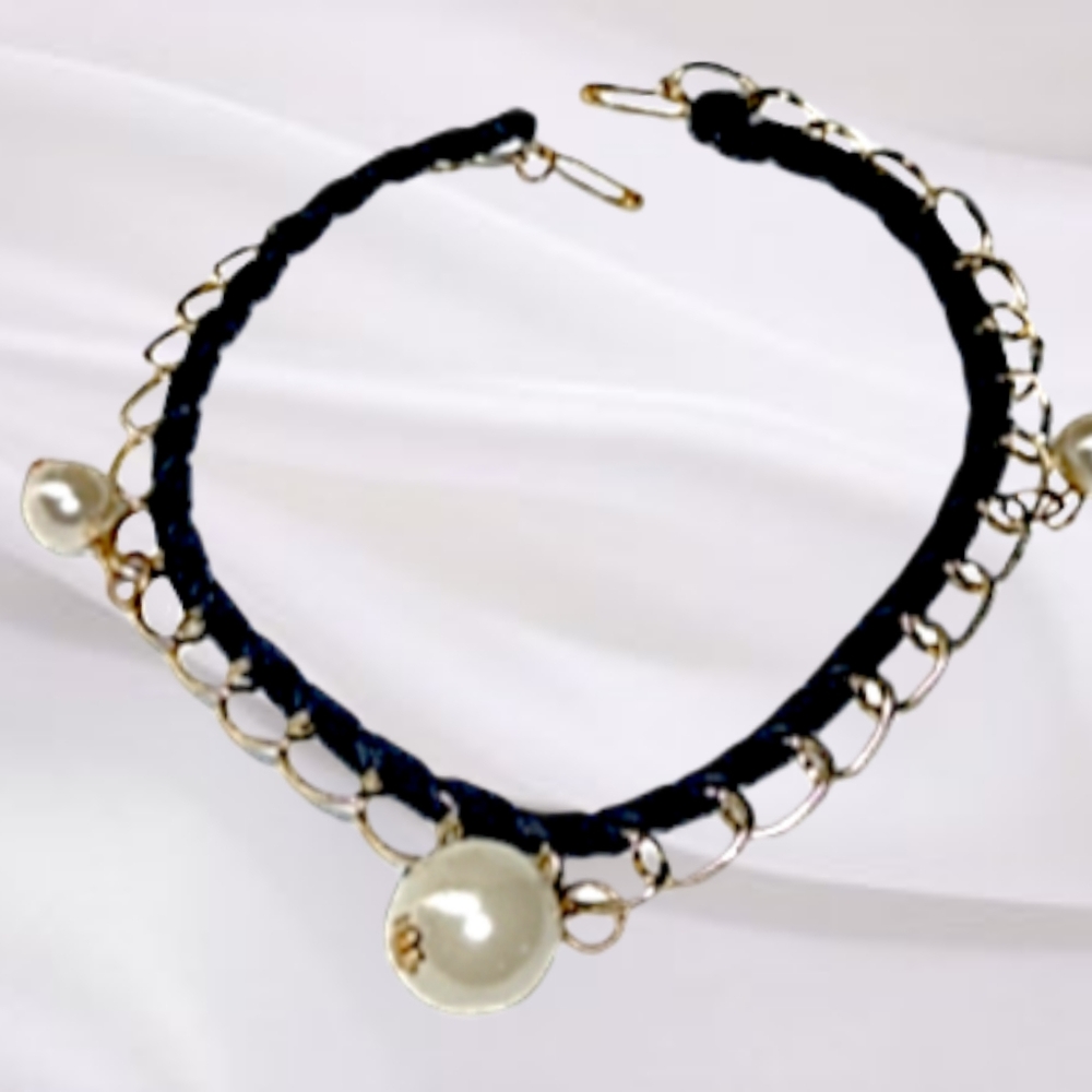 Black Velvet Choker w/Gold Tone Chain & Faux Pearls